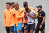 Corinthians supera o Flamengo e larga em vantagem na semifinal do Brasileir&atilde;o Sub-20
