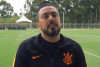 Diretor da base do Corinthians elogia Pedrinho e comenta utilizao de garotos no profissional