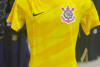 Novas camisas de goleiro do Corinthians so divulgadas por loja licenciada; veja fotos