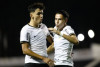 Dupla de jogadores celebra classificao do Corinthians para a semifinal do Brasileiro Sub-17