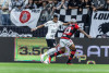 Corinthians empata com o Flamengo na Neo Qumica Arena e segue perto do Z4 no Brasileiro