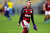 Corinthians encaminha acordo por lateral-direito do Flamengo e aguarda exames nesta tera
