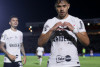 Romero celebra gols em homenagens a Scrates e diz que Corinthians mereceu vitria fora de casa