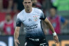 H&eacute;ctor Hern&aacute;ndez volta a receber oportunidade como titular em derrota do Corinthians para o Flamengo