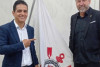 Diretor volta a ser pressionado ap&oacute;s novas den&uacute;ncias no caso Vaidebet e pode deixar o Corinthians