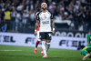 Dorival v&ecirc; Memphis Depay mais pr&oacute;ximo da &aacute;rea e projeta crescimento no Corinthians