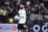 Zagueiro do Corinthians exalta Memphis ap&oacute;s gol decisivo e destaca import&acirc;ncia do trio GYM