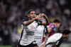 Destaque da base marca primeiro gol pelo profissional do Corinthians; confira