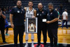 Armador alcan&ccedil;a mil assist&ecirc;ncias pelo Corinthians e &eacute; homenageado no Gin&aacute;sio Wlamir Marques