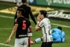Corinthians no se encontra em campo, perde para Atltico-GO e se complica na Copa do Brasil