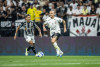 Fbio Santos v evoluo no Corinthians, mas cobra maior eficincia no ataque durante os jogos
