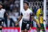 Matheus Bidu renasce no Corinthians e ganha titularidade ap