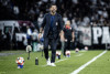 Emiliano explica escolha por titulares em vitria do Corinthians e valoriza ascenso de jovem