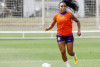 Nova zagueira do Corinthians comenta adaptao e se coloca  disposio para outra posio