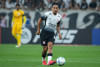 Lateral do Corinthians vai 