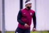 T&eacute;cnico do Corinthians detalha recupera&ccedil;&atilde;o e confirma retorno de Memphis Depay