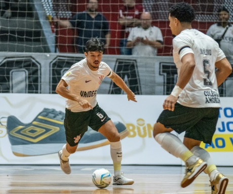 Corinthians foi eliminado em casa para o Jaragu na primeira fase da Copa do Brasil de Futsal