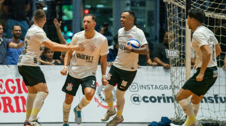 Corinthians confirma cancelamento de partida vlida pela LNF