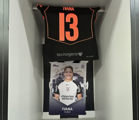 Uniforme que Ivana Fuso ir utilizar neste sbado pelo Corinthians