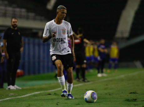 Kayke marcou o gol de empate para o Corinthians contra o Juventus