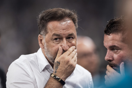 Augusto Melo durante jogo do Corinthians no Estadual