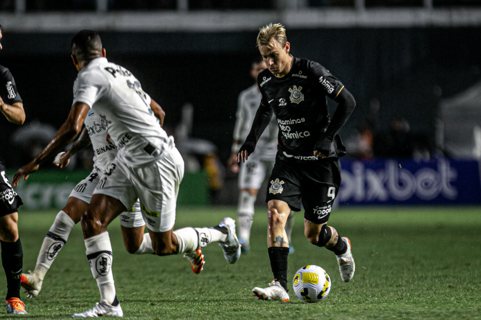 OPINIÃO: Corinthians visita a Vila com a classificação embaixo dos braços, mas sai de campo sob tensão