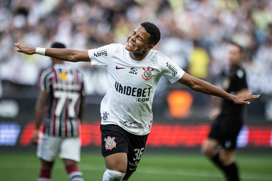 Corinthians venceu o Fluminense por 3 a 0, pela quarta rodada da Neo Qumica Arena