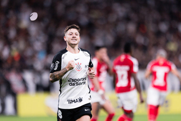 Já é um outro Rodrigo Garro também...