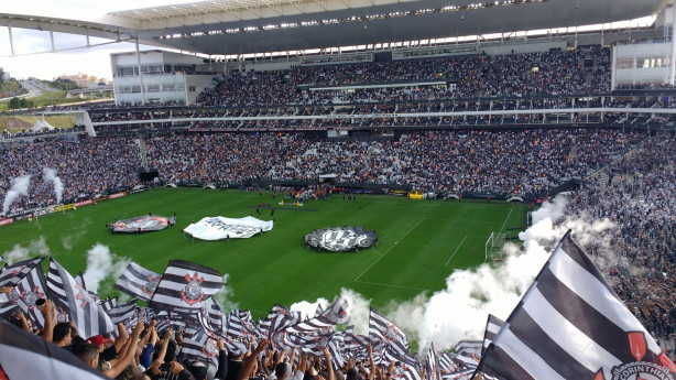 Rumo ao octa, vai Corinthians!