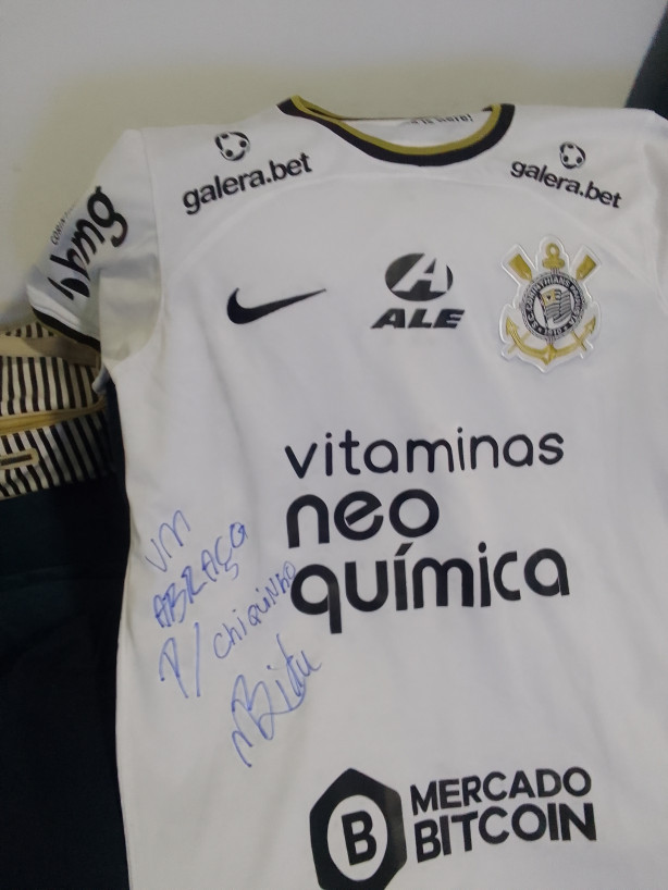 Ergue essa cabe�a, mete o p� e vai na f�, manda essa