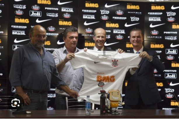 N�o � poss�vel que � s� eu que acho estranho este contrato