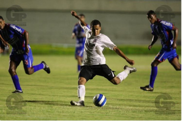 13/02/2008 - Barras (PI) 0 x 6 Corinthians - Copa do