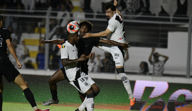 Ponte Preta 1 x  7 Corinthians  - Amistosos 1943