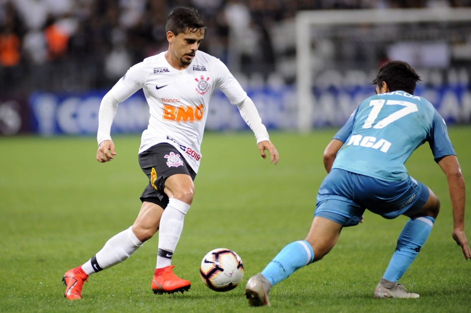 Confrontos entre Corinthians e Racing