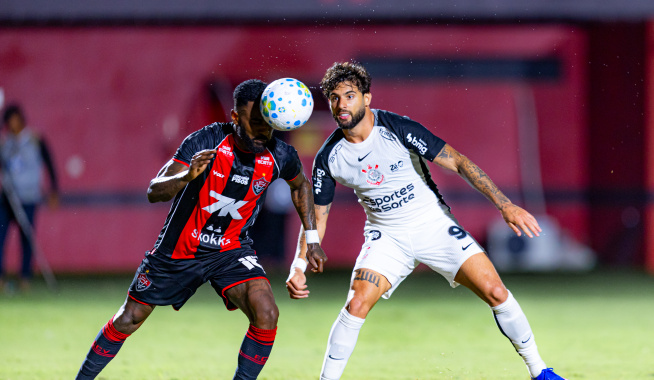  Corinthians 2 x 2 Vit&oacute;ria - Brasileir&atilde;o 1978