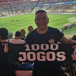 Torcedor completa 1000 jogos no estádio e conta sobre as emoções que viveu com o Corinthians