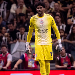 Veja o que o atacante do Barcelona falou do goleiro do Corinthians