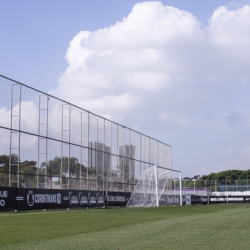 Corinthians investiga desvio de materiais esportivos