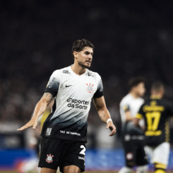 Pedro Raul pode custar quase o dobro do previsto aos cofres do Corinthians