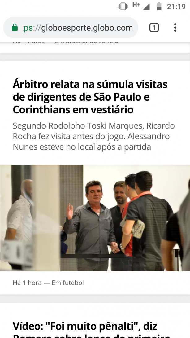 Sobre dirigentes irem ao vesti�rio do �rbitro