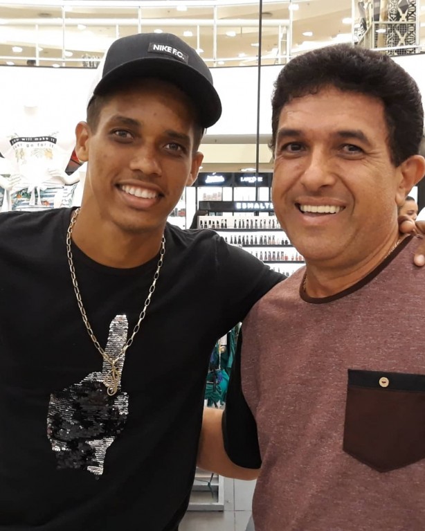 Pedrinho em Macei�