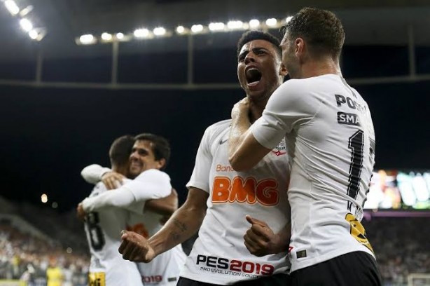 Love, Bosseli ou Gustavo?