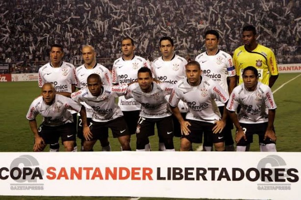 Perdemos com esse timao... Futebol no  s nome. Planejamento Corinthians!