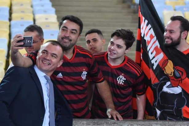 O arbitro de hoje!