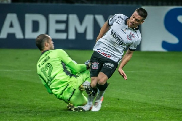 Corinthians x Chorolados - Carrinho do goleiro