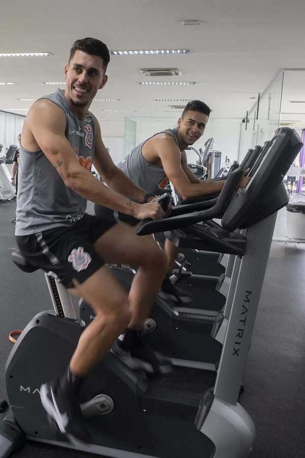 Danilo avelar & Leo santos