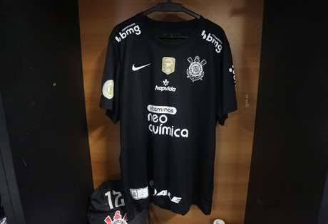 Homenagem Ou P�sames
