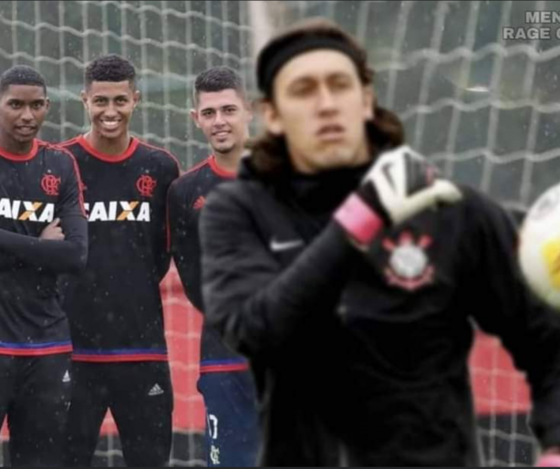 C�ssio no CT dos mulambo...