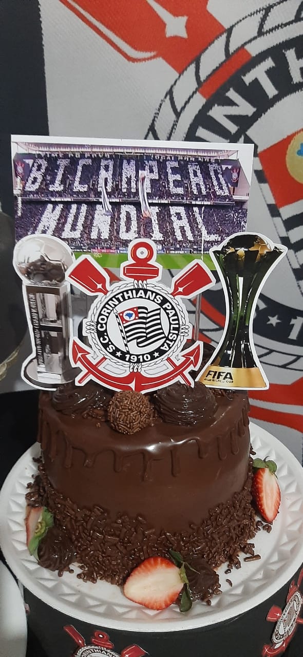 Bolo do corinthians masculino