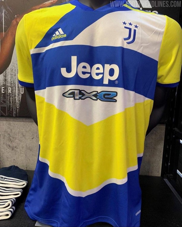 Off - E essa camisa da Juventus? Adidas com inveja da Nike kkkk